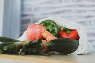 袋装新鲜多样蔬菜瓜果