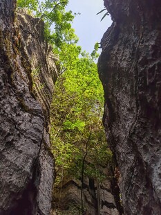峡谷