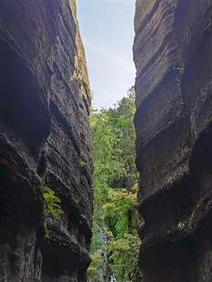 峡谷