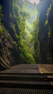 峡谷