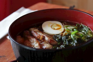 美味日式拉面特写