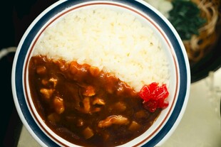 美味肉酱盖饭