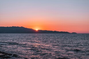 海上日落美景