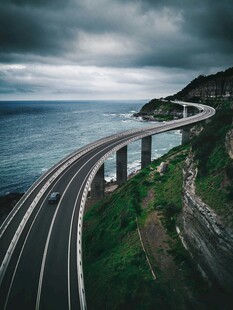 沿海蜿蜒公路美景