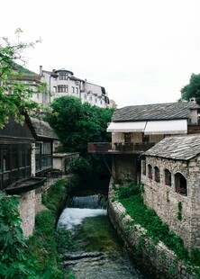 古朴水乡小巷流水景致