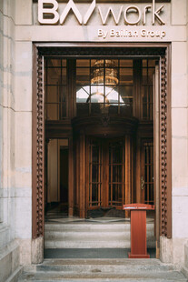 复古风格建筑入口