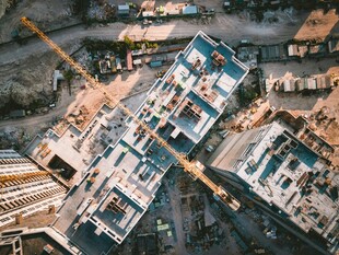 城市建筑工地俯瞰景象