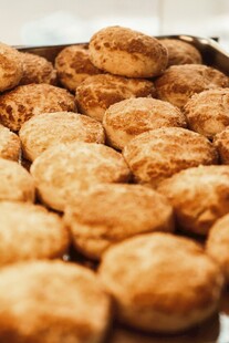 美味烘焙饼干整齐排列