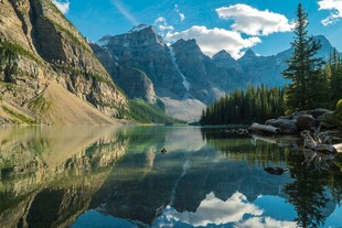 宁静山水湖景自然风光