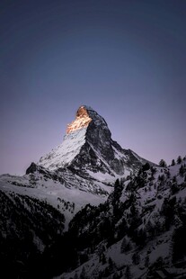 马特洪峰壮丽雪山景观