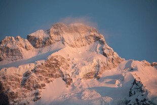 壮丽雪山美景