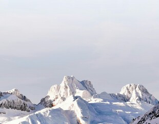 壮丽雪山美景