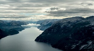 壮丽峡湾风光