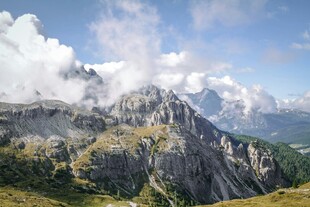 壮丽高山美景