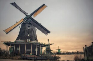 荷兰风车美景