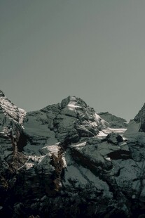 雪山壮丽景致