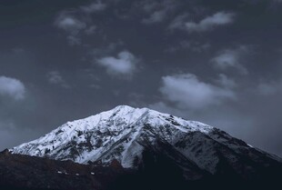 雪山夜景
