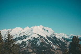 壮丽雪山美景