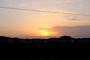 日落时分的美丽天际线