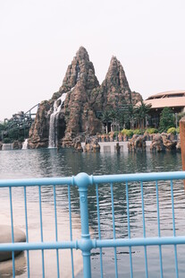 环球影城假山