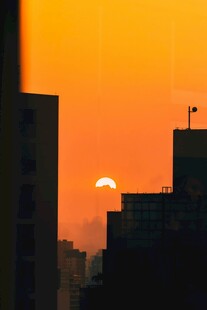 城市日落景象