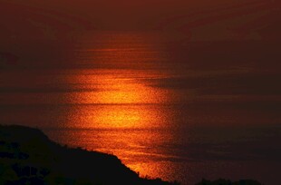 海上落日余晖美景