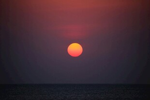 海上落日美景