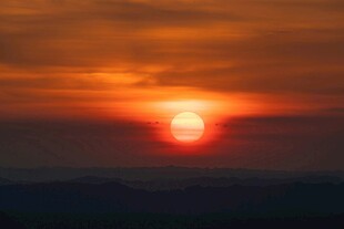 壮丽夕阳西下美景