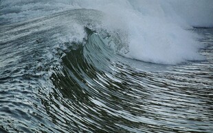 汹涌海浪特写