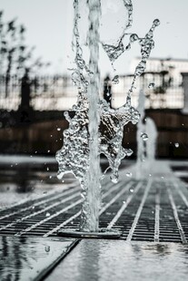 喷泉灵动瞬间