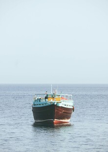 海上航行的船只