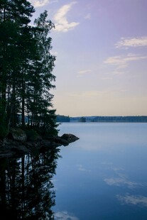湖畔黄昏美景