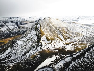 雪山壮丽景观