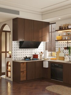 现代风格开放式厨房空间