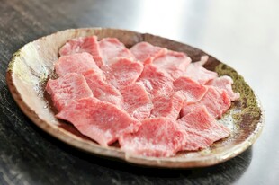 鲜嫩牛肉片 色泽诱人