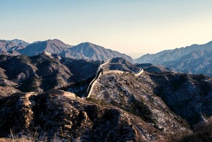 壮丽山峦长城景观