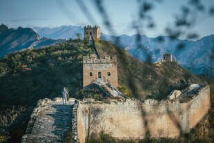 壮丽长城烽火台远景