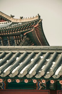 中式古建筑屋顶精美一角