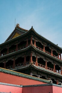 中式古建筑飞檐一角