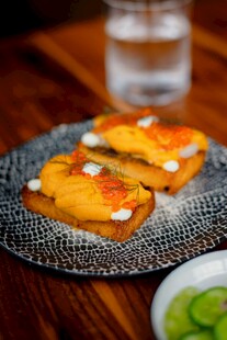美味芝士夹心烤面包片