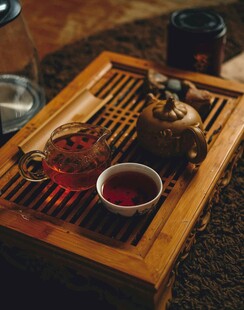 中式茶盘茶具品茶场景