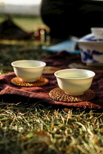 户外品茶场景