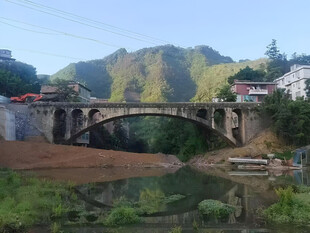 石拱桥