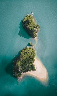 海上双岛美景