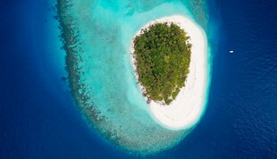 美丽海岛俯瞰图
