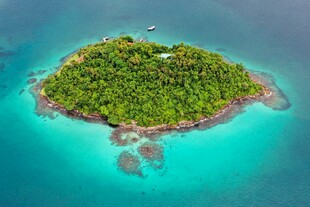 美丽海岛 碧海环绕
