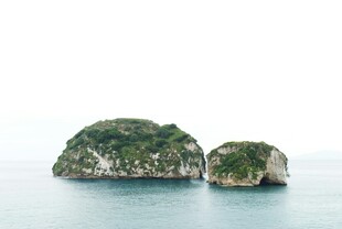 海上双岛景观