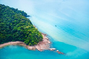 美丽海岛风光俯瞰图