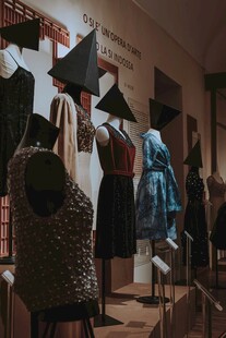 复古服饰展示