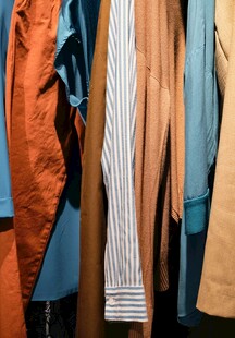 多样风格服装展示